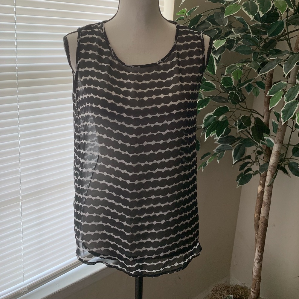 Charming Charlie Women’s Blouse